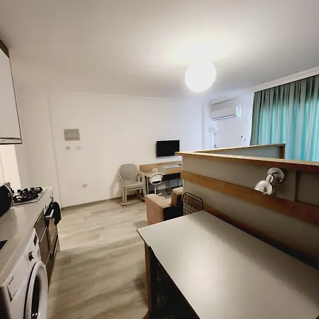 Park Residence, Zagidas アパート